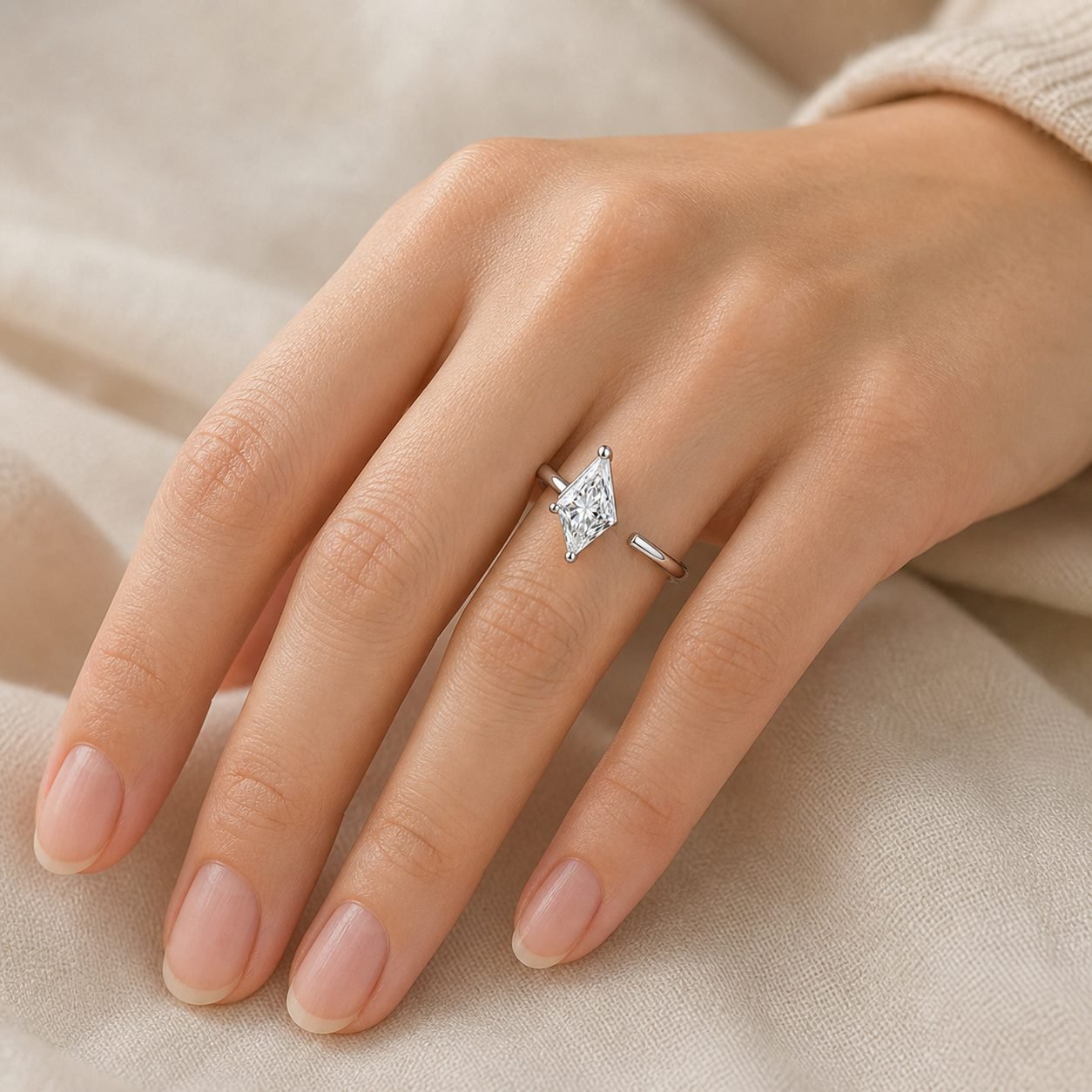 Wholesale Kite Cut Diagonal Moissanite Open Ring 925 Sterling Silver Modern Geometric Jewelry view 2