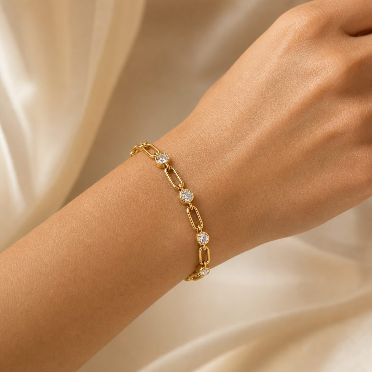 Wholesale Moissanite Paperclip Link Bracelet Gold Tone 925 Sterling Silver Bezel Station Jewelry view 2