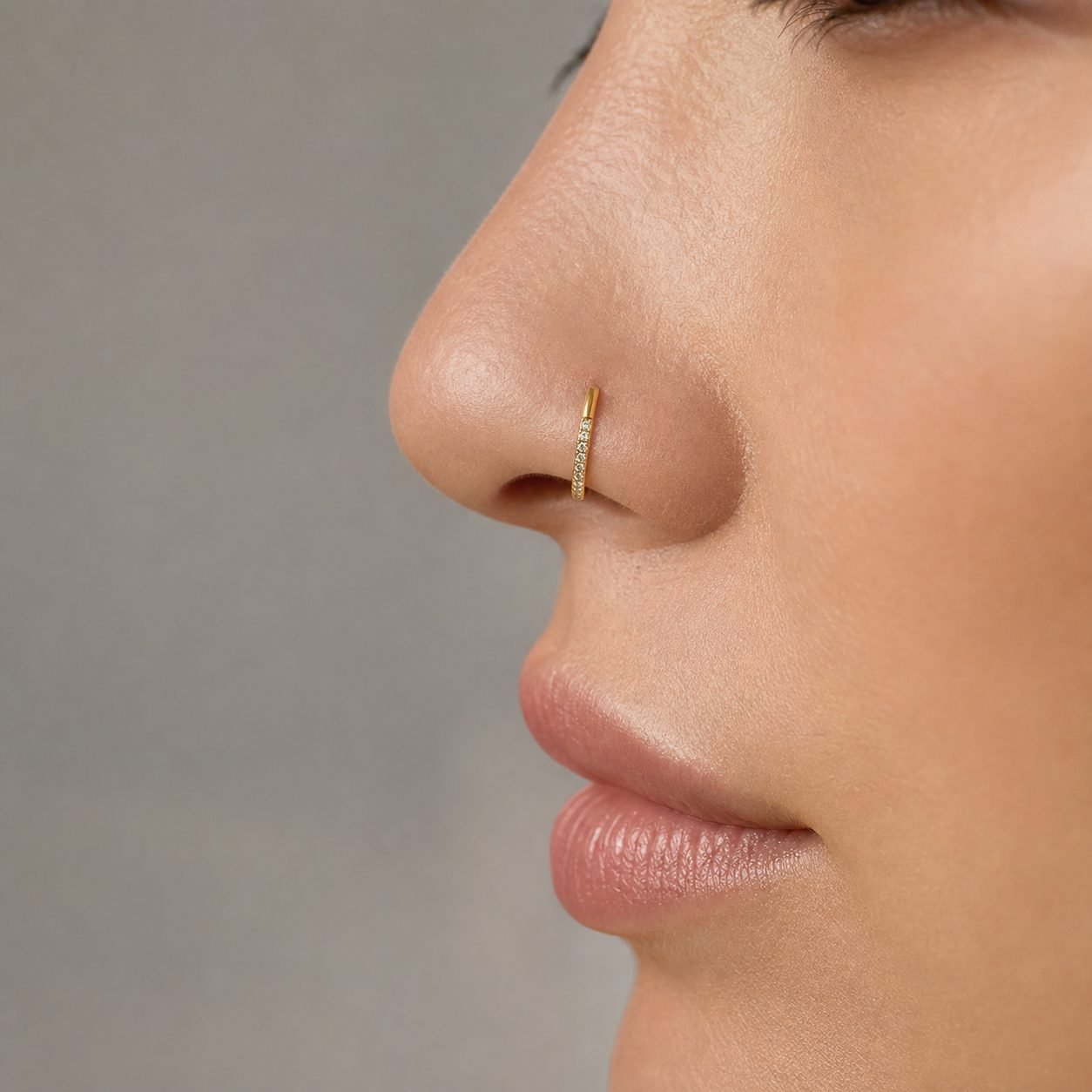 Wholesale Pave Moissanite Nose Hoop Gold Tone 925 Sterling Silver Thin Nose Ring Body Jewelry view 2